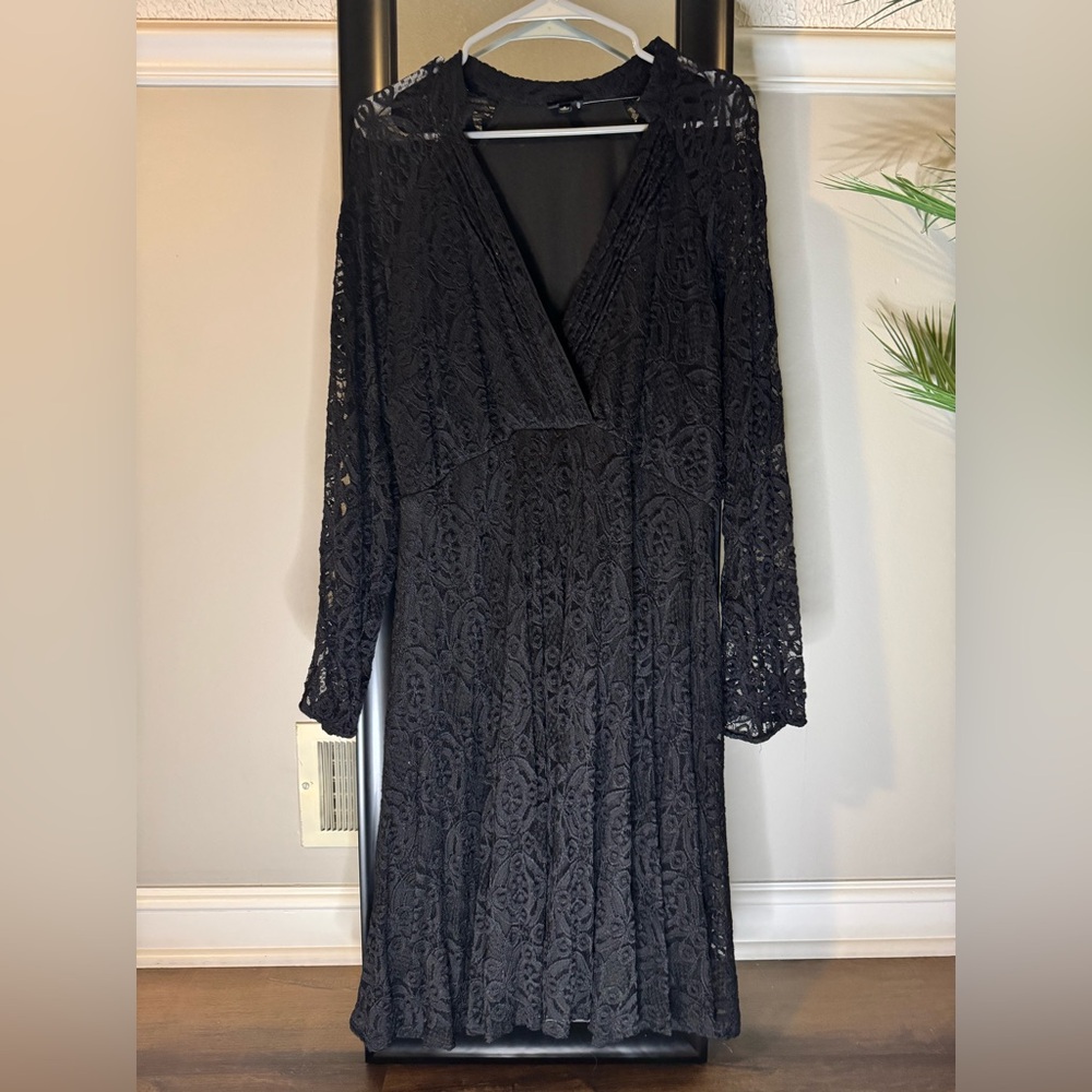 Torrid Plus Size Black Lace Detail Long Sleeve Midi Dress 2X